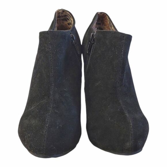 JINPIN Black Faux Suede Ankle Boots US Size 7.5 High Gothic Heel Platform Vegan - Picture 2 of 11